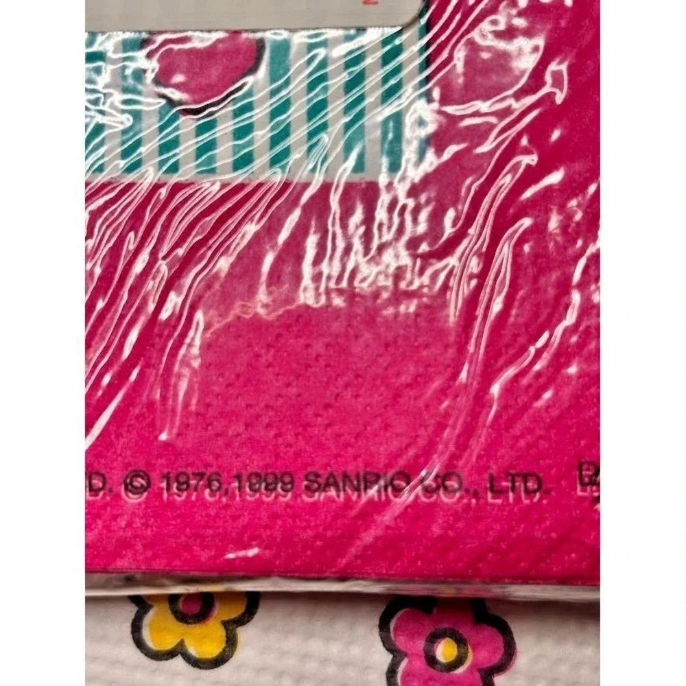 Sanrio Hello Kitty Vintage 1999 Collectible Paper Art Tablecloth‎ Napkins NIP